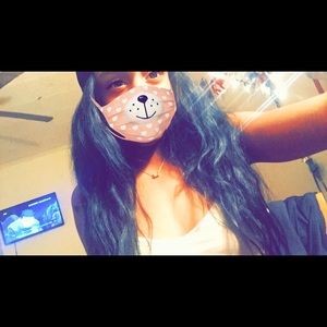 Meet your Posher, Luvly